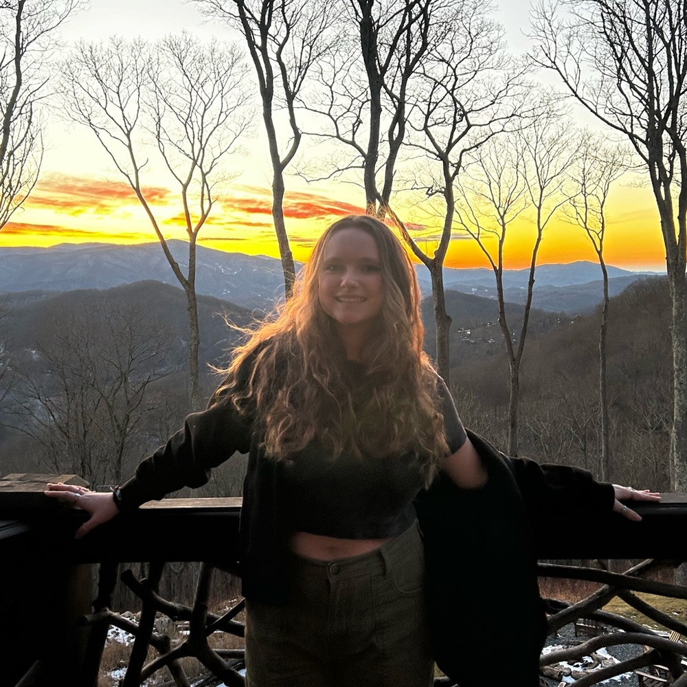 Meet your Posher, Katie